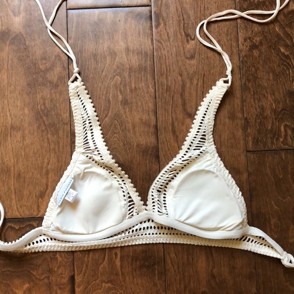 Robin Piccone Two Piece Bikini - Picture 9 of 13